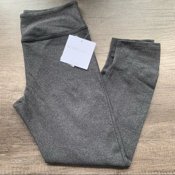 Beyond Yoga Pants - BEYOND YOGA Heather Gather Legging size M